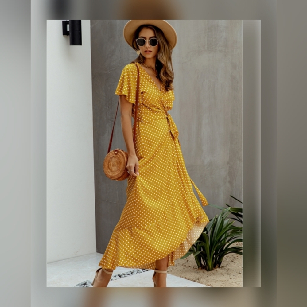 New Women casual dress without tag